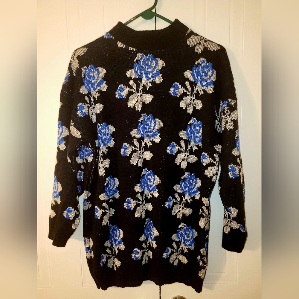 Vintage, 80s Jonathan Cass Black Floral Knit Sweater with Blue&Silver Size M